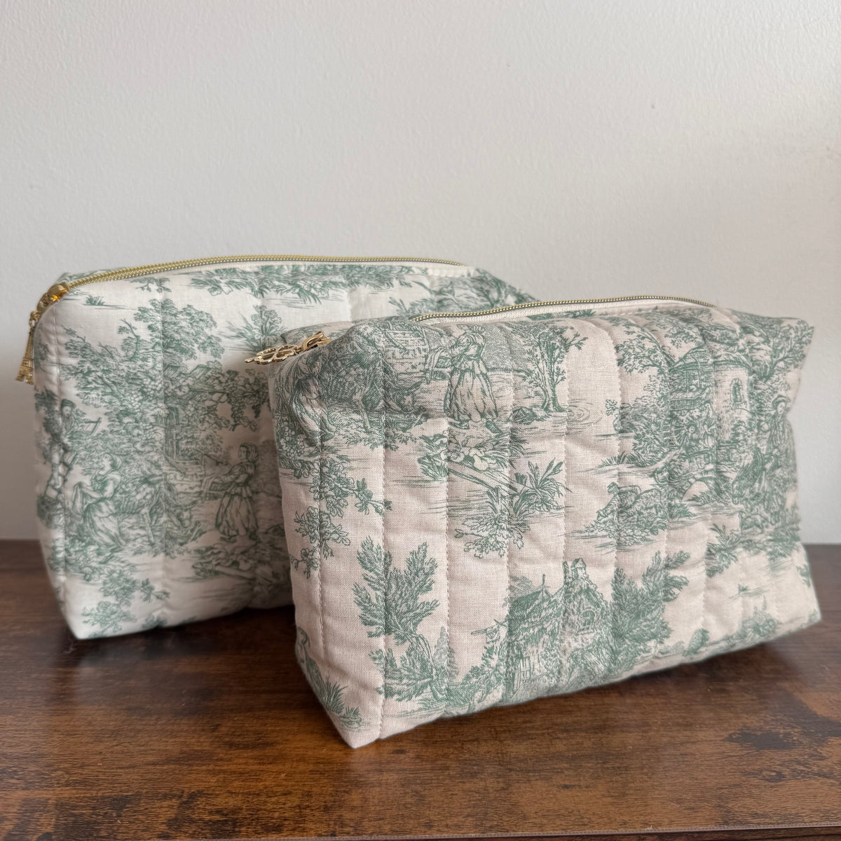 Trousse de toilette matelassée Jouy vert